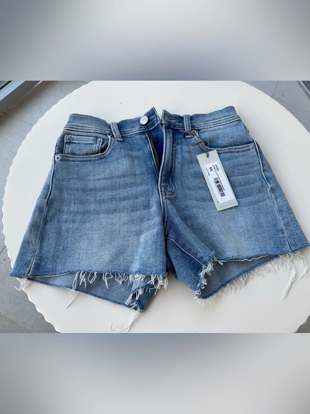 NWT Just USA Stretch Cut Off Fray Denim Shorts XS High Rise Light Wa